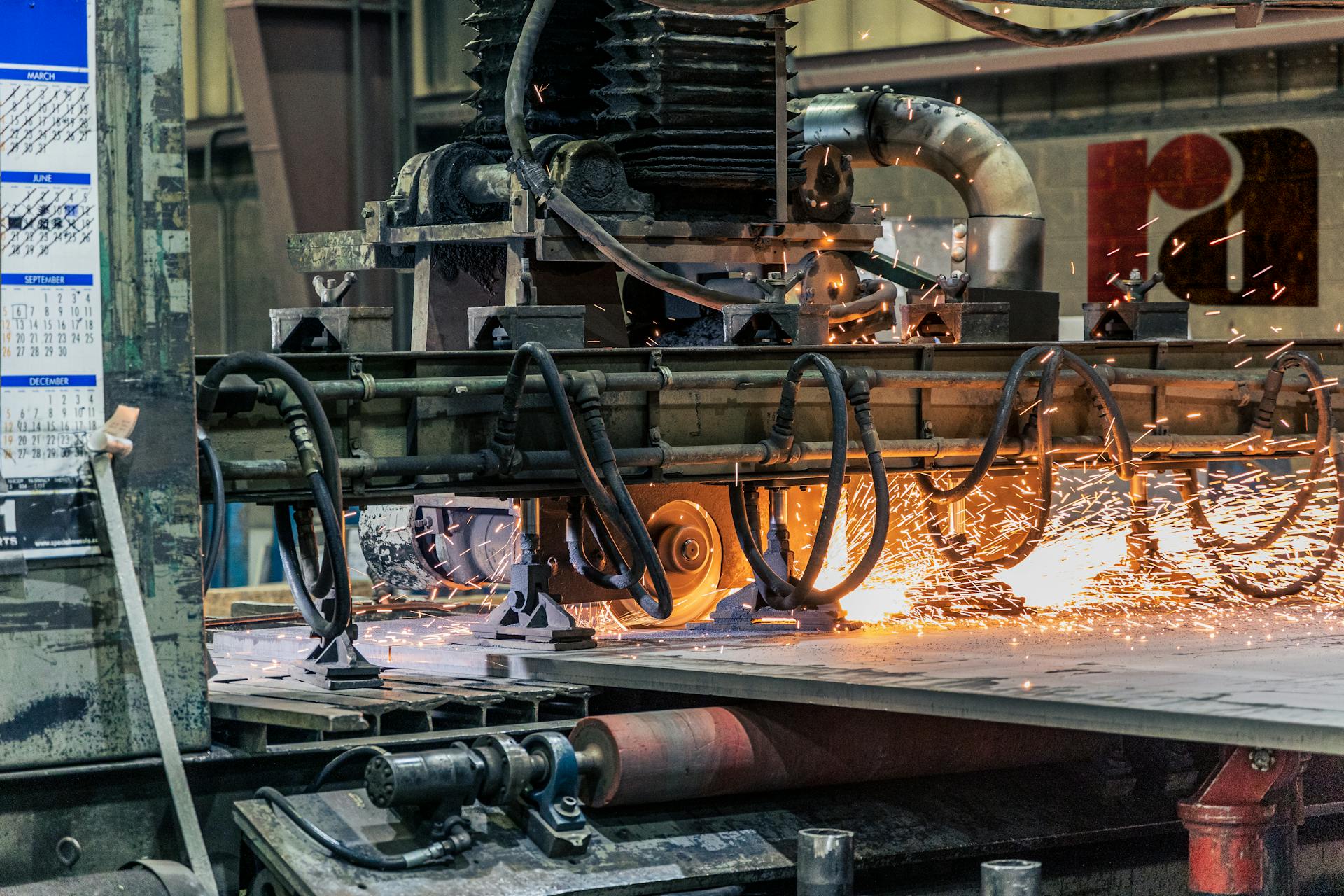 Seitenkanalverdichter für CNC-Vakuumspannung: Funktion, Auswahl & Dimensionierung
