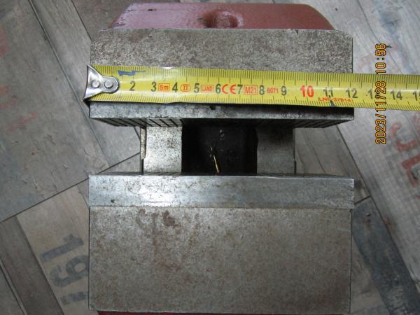 ALLMATIC Jakob pneumatischer Maschinenschraubstock