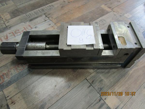 Arno Kesel Präzisionsschraubstock rundum geschliffen