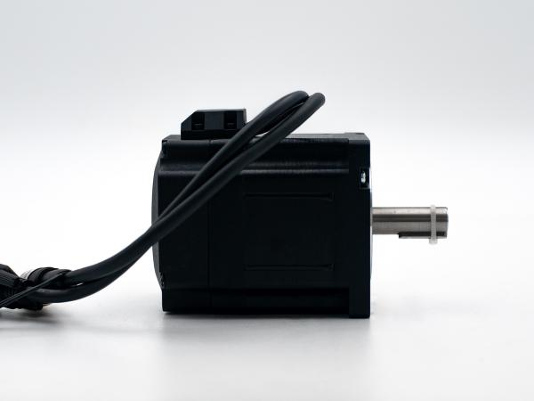 Hybrid CL Schrittmotor mit Encoder Fl.86 5,9A 5,0Nm