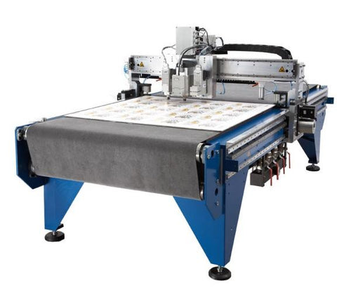 BZT PFA 1010-G CNC-Portalfräse mit stabiler Bauweise und präziser Frästechnologie für vielseitige Anwendungen.