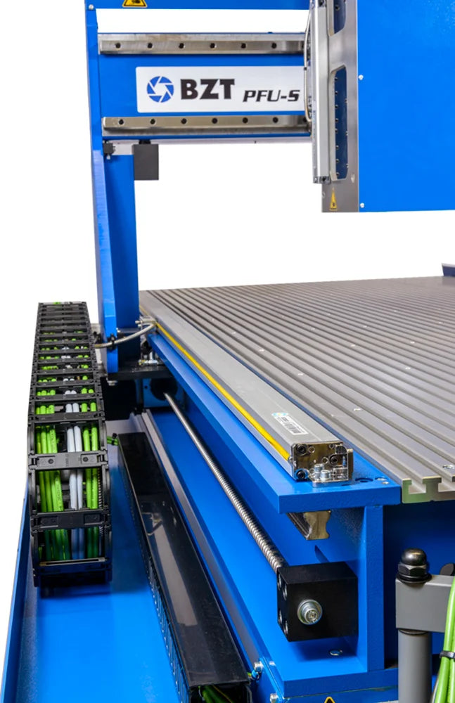 PFU-S CNC-Fräsmaschine Ansicht 43