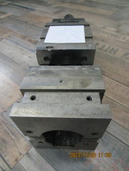 Arno Kesel Präzisionsschraubstock rundum geschliffen